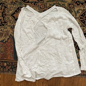 Cross cross back long sleeve shirt